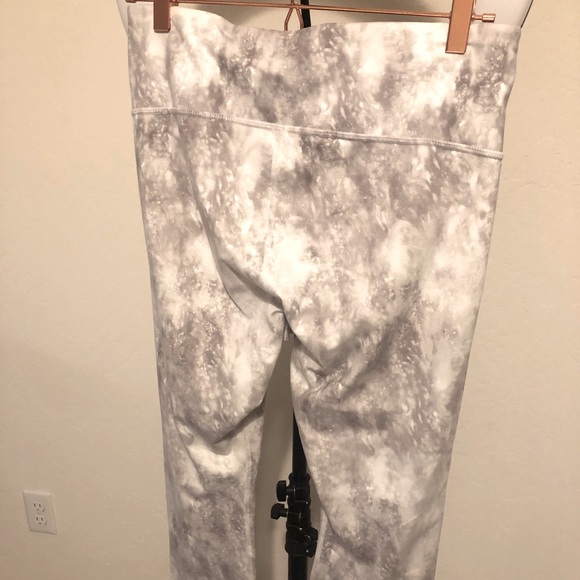 SOLD! All in Motion Marble Premium Leggings - Picture 3 of 4